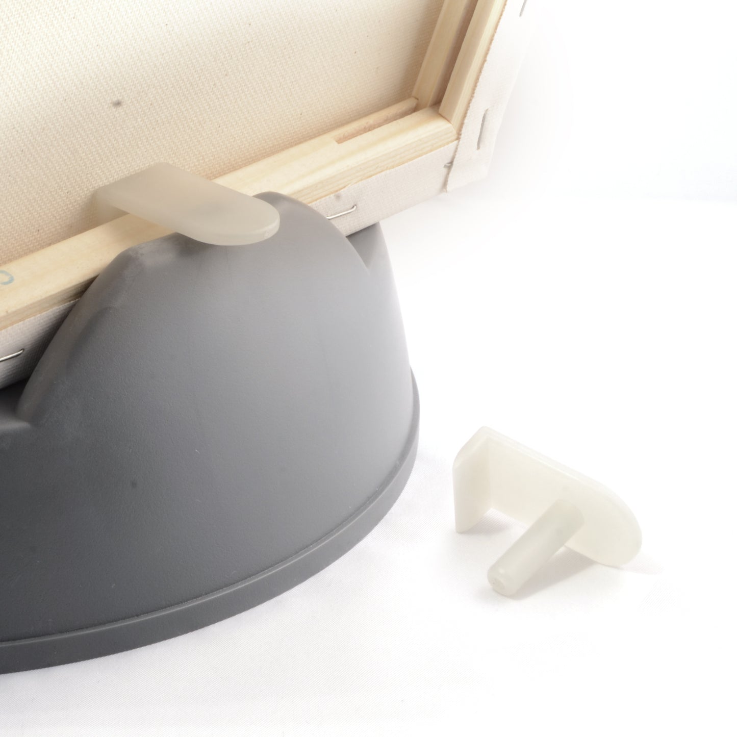 GoEasel Canvas Clip